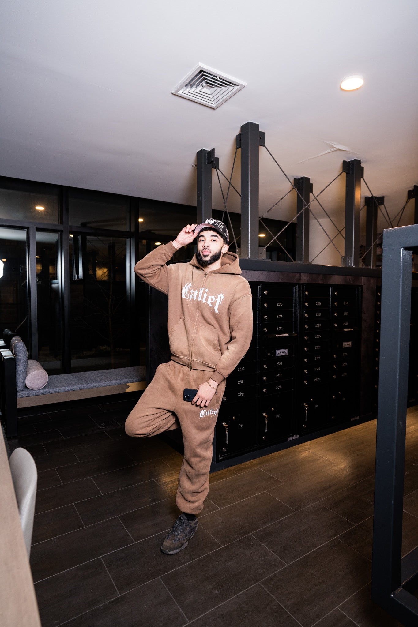 SAND DUNE LOGO SUIT
